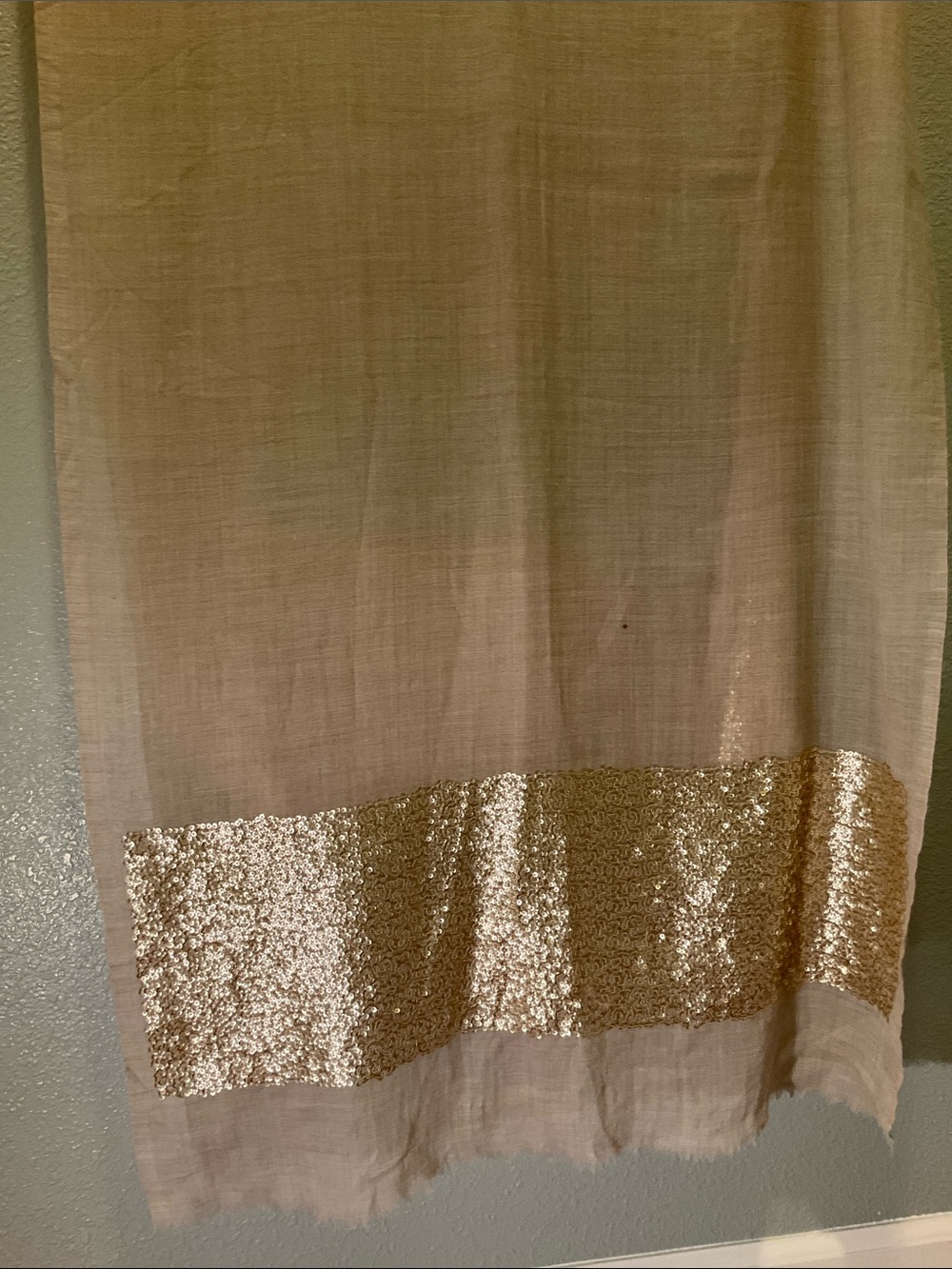 Sequined scarf beige/ nude